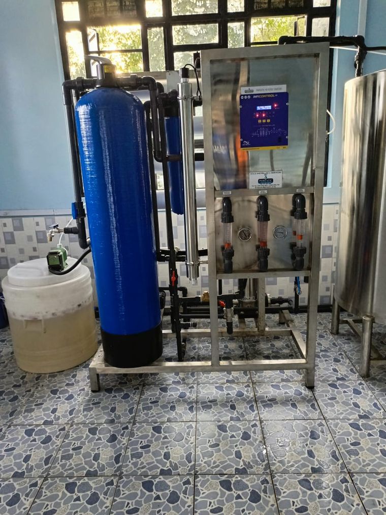 A 2,000 litre per hour reverse osmosis unit installed at Nguluni
